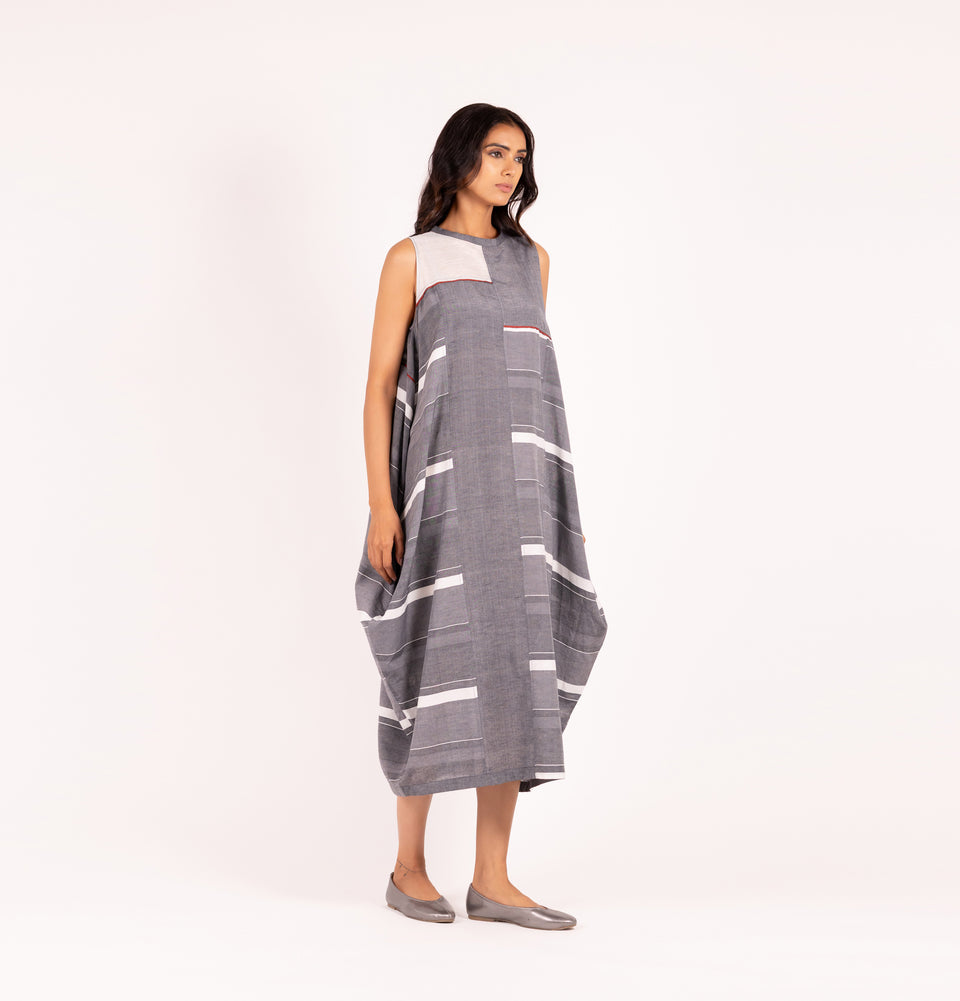 Zari Sleeveless Dress Set