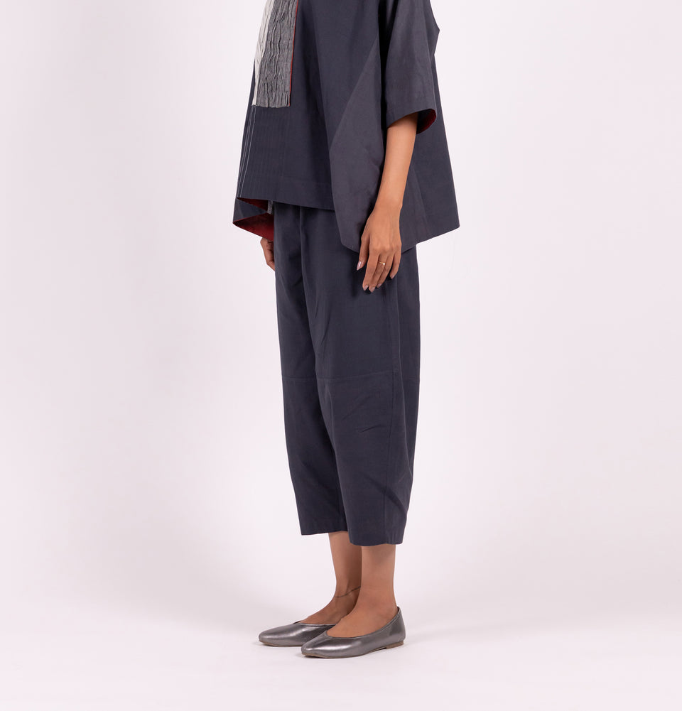 Zari Solid Baggy Pants