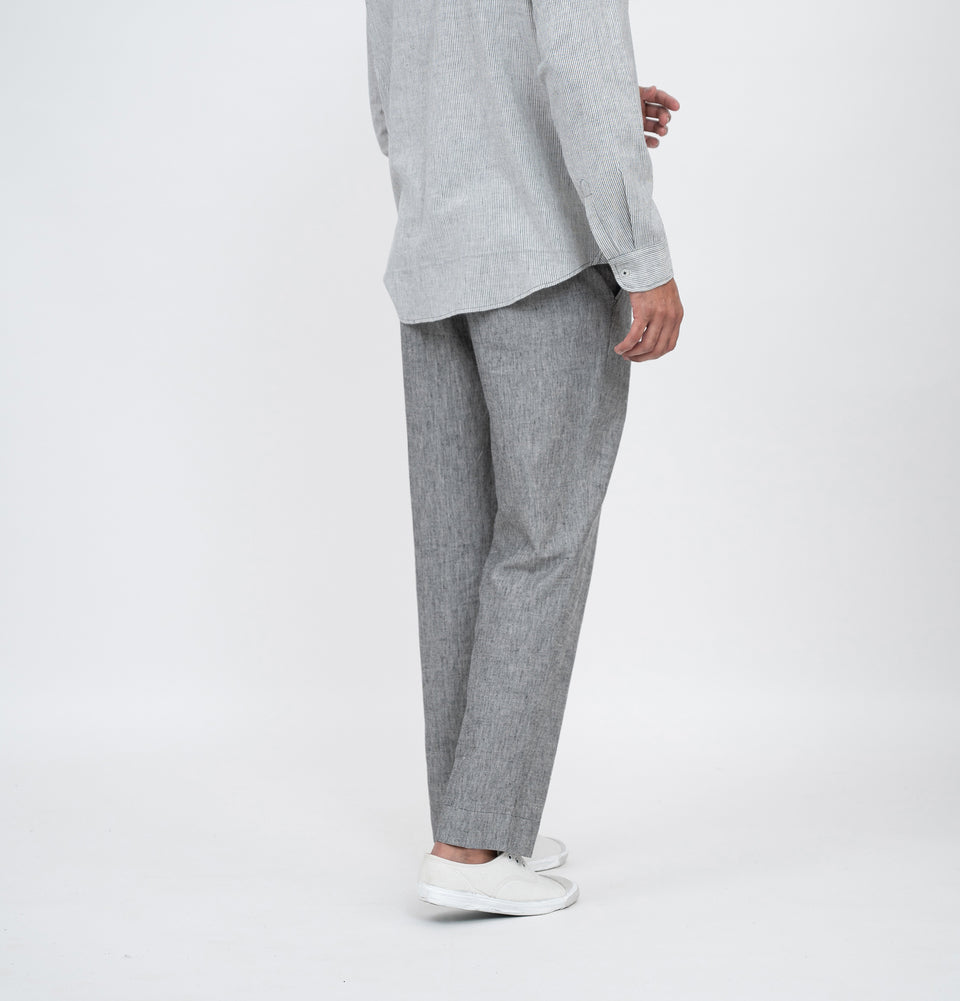 M Symmetry Pant